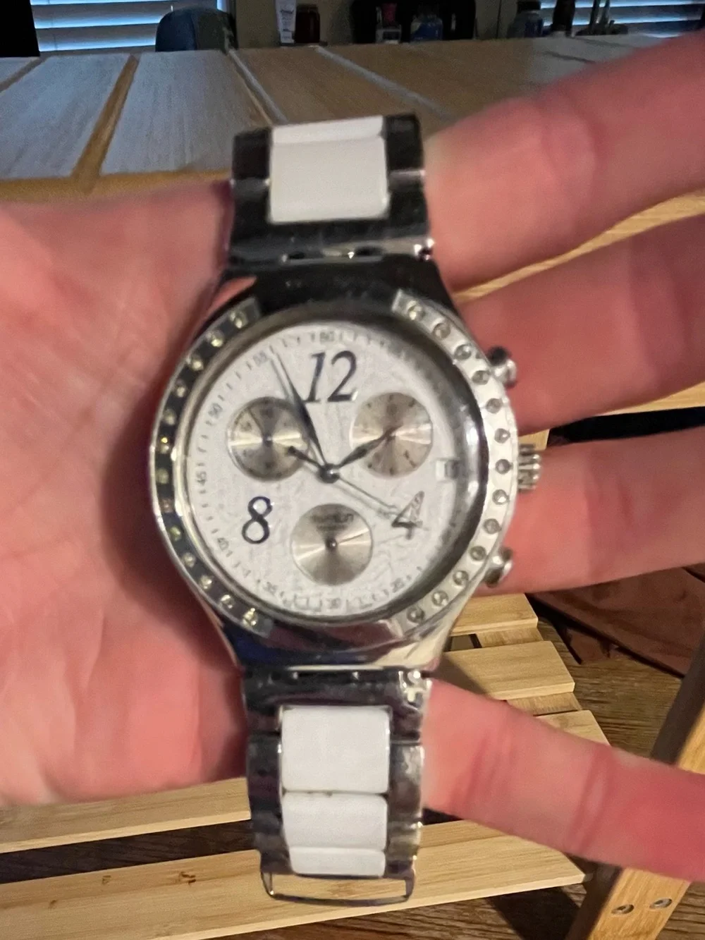 Swatch White and Silver Women's Bracelet Watch